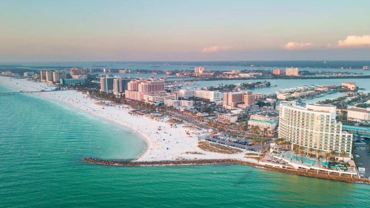 Budget Friendly Sleeps 8 Discounts Available Tampa Exterior foto