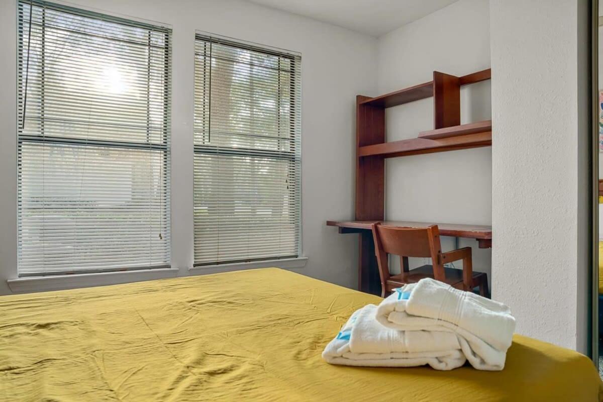 Budget Friendly Sleeps 8 Discounts Available Tampa Exterior foto
